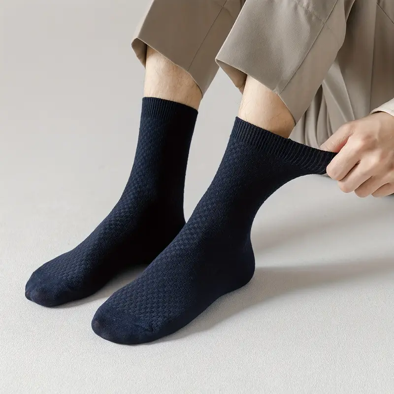 Men’s Crew Socks –Breathable, Anti-Odor, All-Season Comfort (Pack of 5) - Image 5