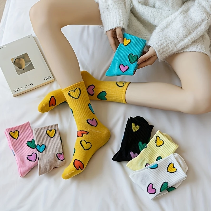 Women’s Colorful Heart Socks – Elegant Mid-Calf Length (Pack of 7)
