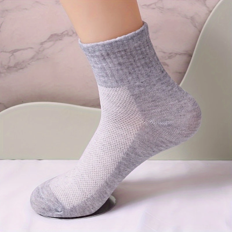 Men’s Lightweight Crew Socks – Breathable Mesh for Travel & Sports (Pack of 6)