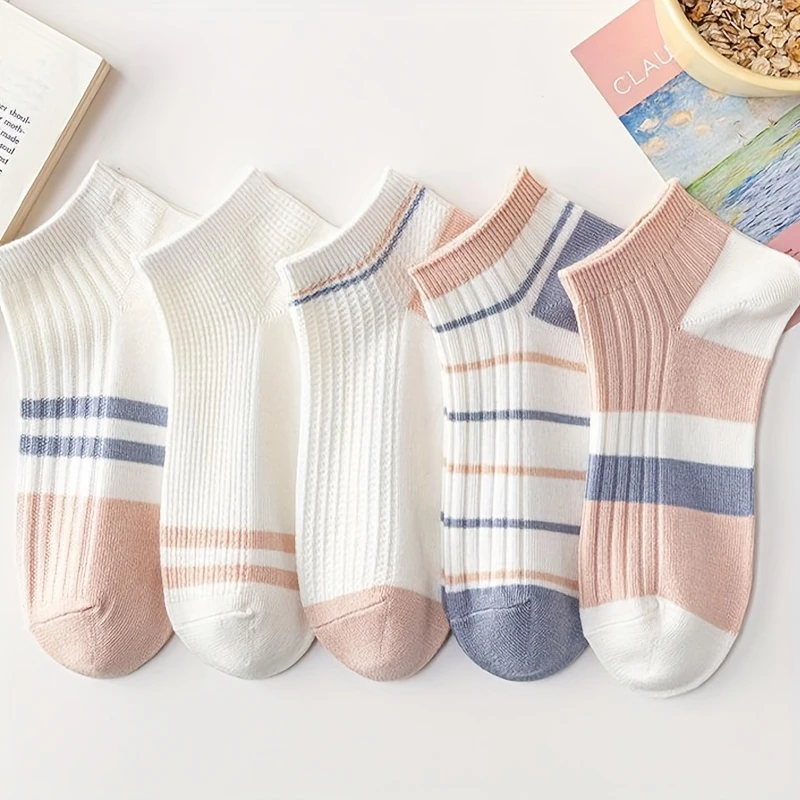 Women’s Fashion Ankle Socks – Knitted Comfort Striped Design (Pack of 5) - Image 3
