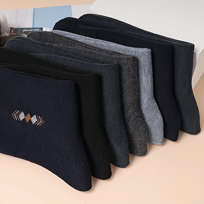Men’s Full-Length Sports Socks – Multi-Color, Sweat-Absorbing Crew Style (Pack of 6) - Image 3