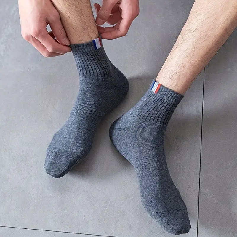 Men’s Solid Color Sport Socks – Crew Style for Everyday Comfort (Pack of 5) - Image 8