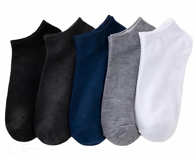 Men's Light Heather Grey Ankle Socks on Feet