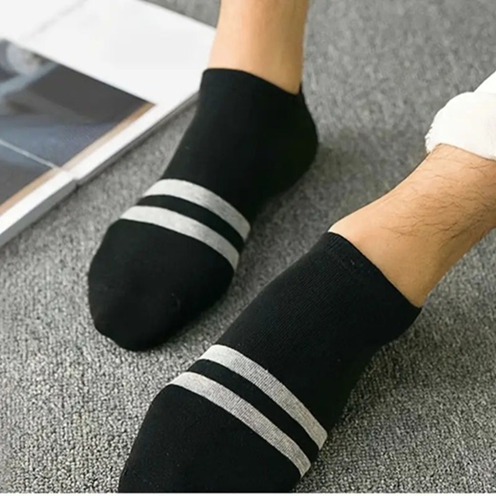 Heather Grey Striped Athletic Sock on Foot