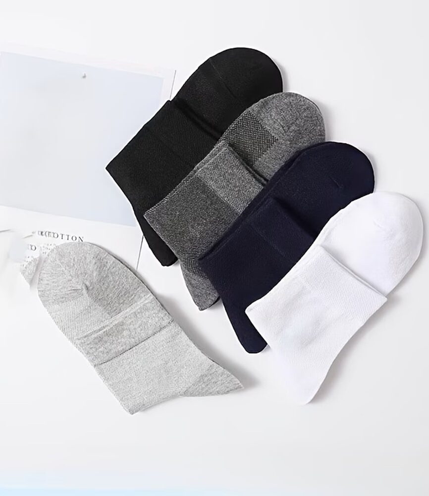 5 Pairs Men's Performance Mesh Ankle Socks Flatlay