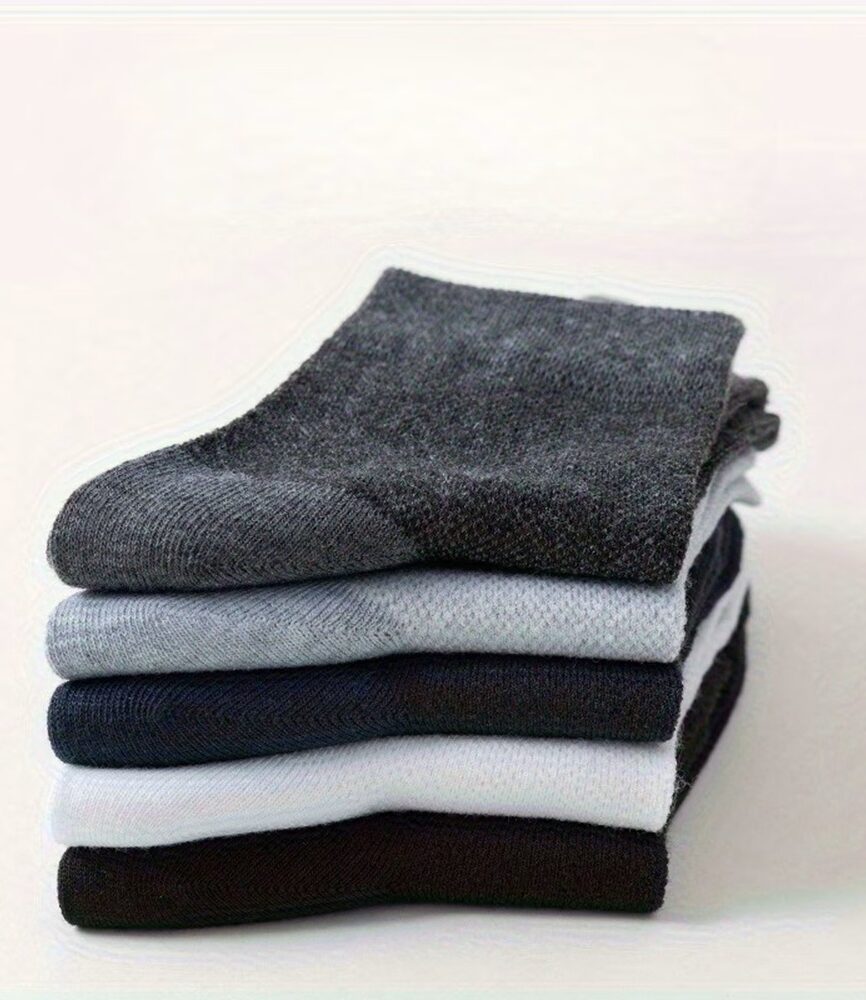 Clean White Performance Ankle Sock on Foot