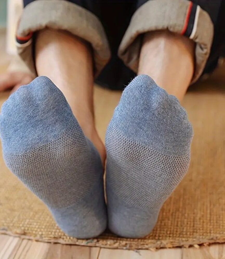 Sky Blue Lightweight No-Show Liner Sock