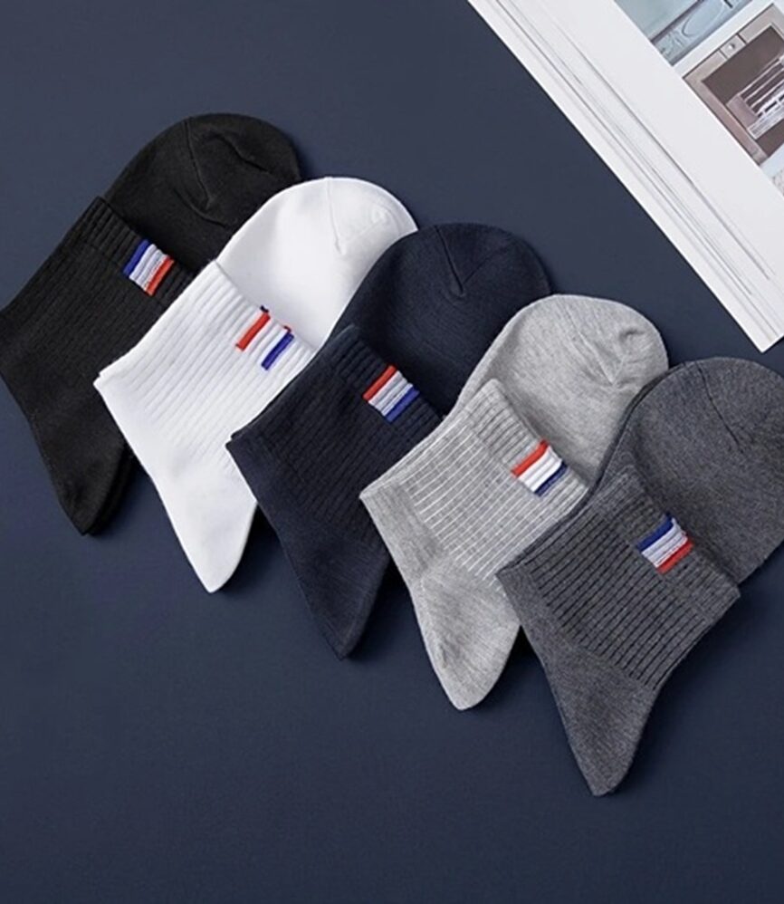 Dark Charcoal Grey Ankle Sock with Tricolor Detail