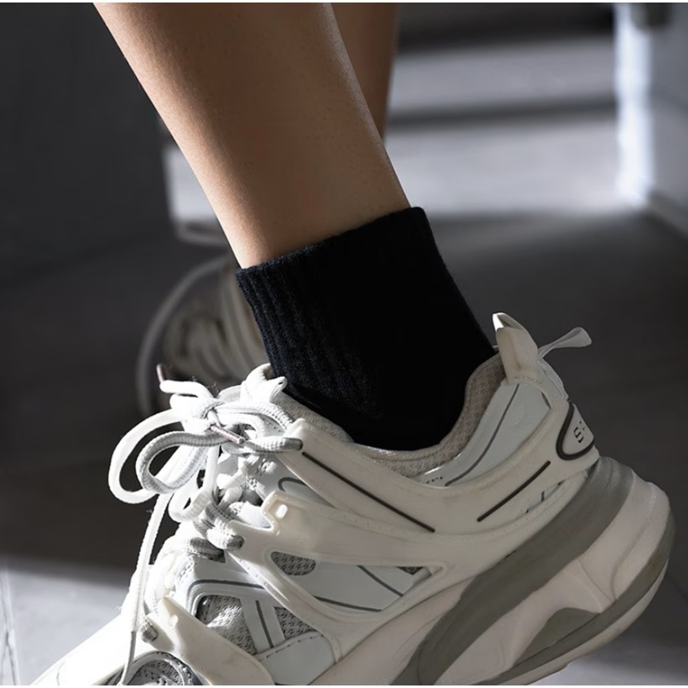 Black Ribbed Quarter Sock on Foot with Sneaker