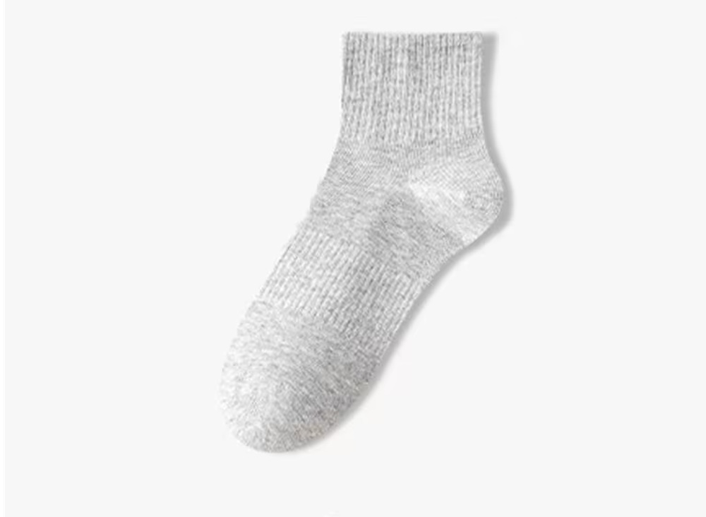 Light Heather Grey Athletic Quarter Sock