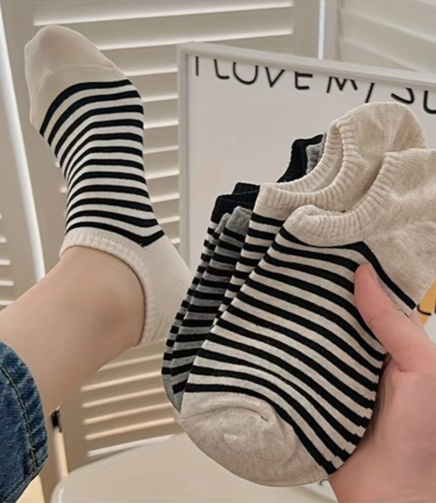 Black and White Striped Loafer Sock with Silicone Grip
