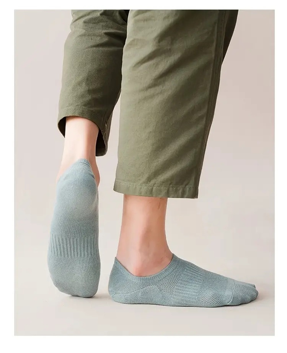 Mint Green Mesh Low-Cut Sock on Foot