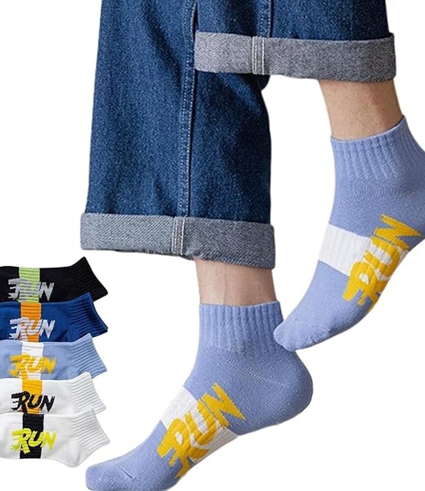 5 Pairs Men's RUN Athletic Graphic Ankle Socks on Foot and Display